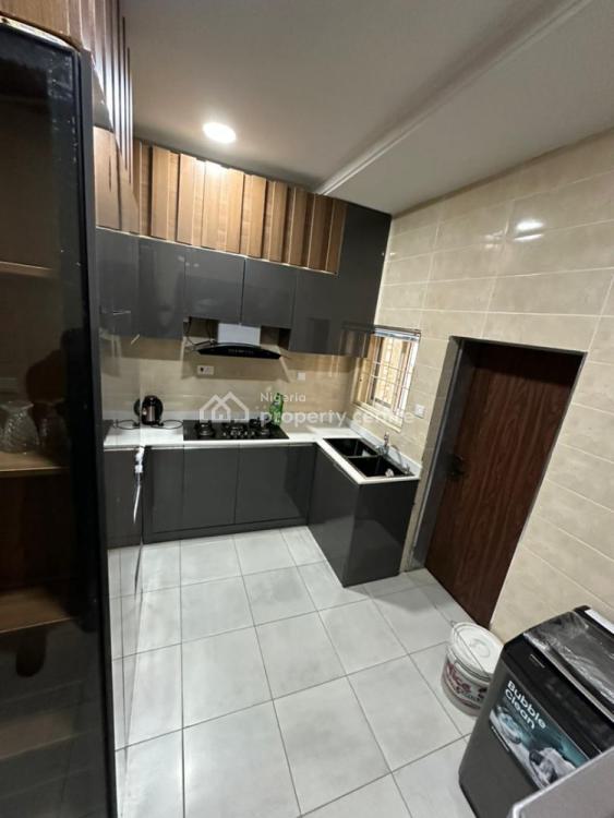 Luxury and Well Built 3 Bedroom Apartment  with Acs & Generator, Katampe Extension, Katampe, Abuja, Flat / Apartment for Sale
