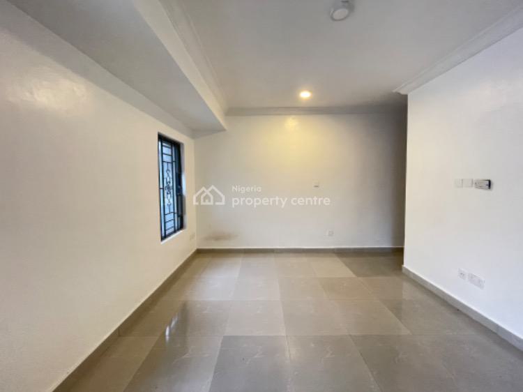 Amazing Three (3) Bedroom Apartment with Swimming Pool & Gym, Megamound Estate, Lekki, Lagos, Flat / Apartment for Sale