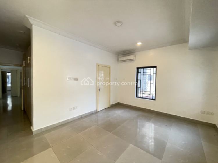 Amazing Three (3) Bedroom Apartment with Swimming Pool & Gym, Megamound Estate, Lekki, Lagos, Flat / Apartment for Sale