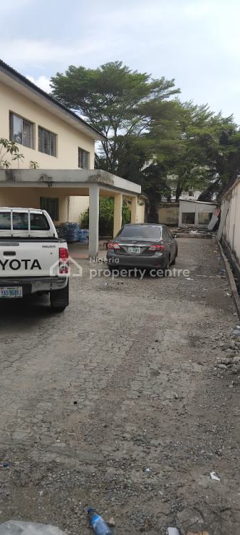 Commercial Structure with Large Compound on 1200sqm Land, Saka Tinubu, Victoria Island (vi), Lagos, Commercial Property for Sale