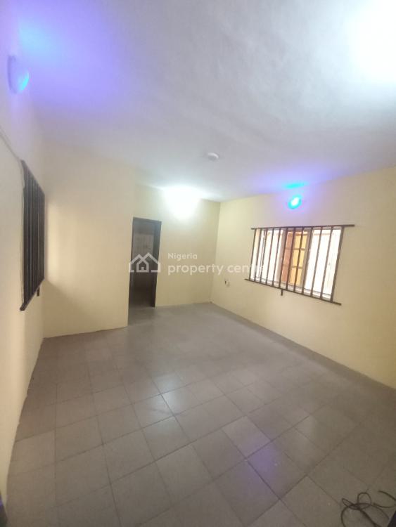 For Rent Sharp Mini Flat In A Good Location, Omole Phase 2, Ikeja