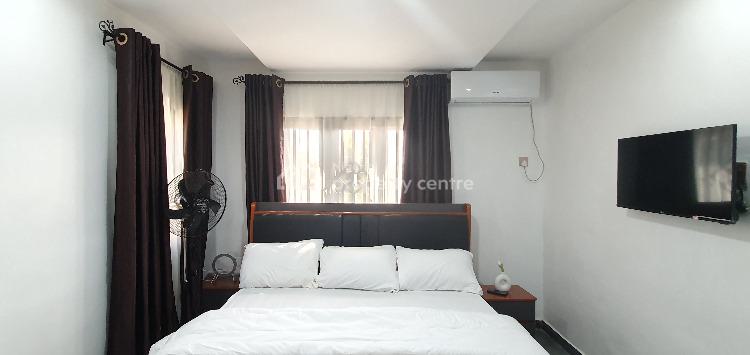 Savanna Suite (2 Bedrooms Apartment), No. 2, Adansonia Close, Alalubosa, Ibadan, Oyo, Flat / Apartment Short Let