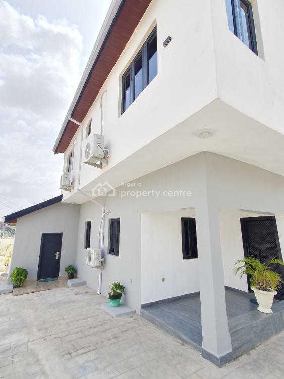 Savanna Suite (2 Bedrooms Apartment), No. 2, Adansonia Close, Alalubosa, Ibadan, Oyo, Flat / Apartment Short Let