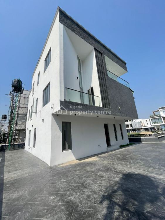 Distress 4 Bedrooms Detached Duplex, Osapa, Lekki, Lagos, Detached Duplex for Sale