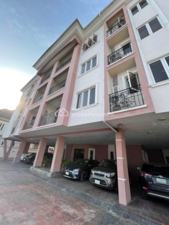 For Rent 3bedroom Flat, Chevy View Estate, Lekki, Lagos 3 Beds, 3