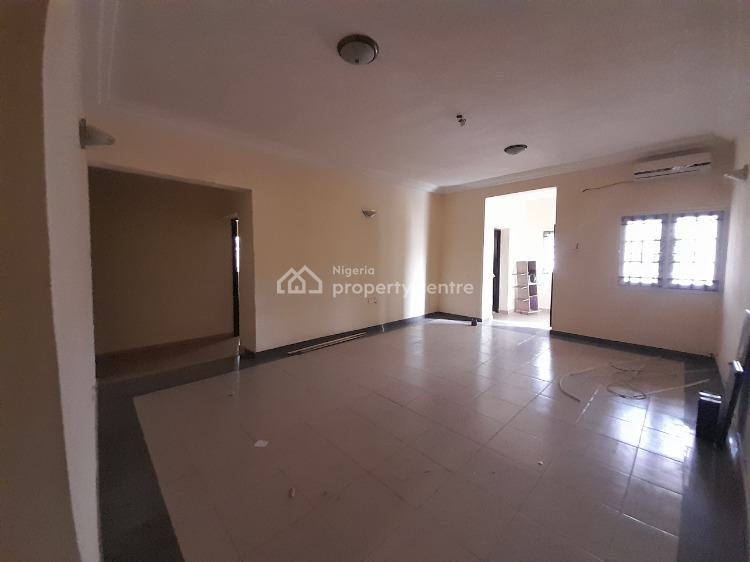 For Rent Beautifully Located And Comfy 3 Bedroom Apartment, News