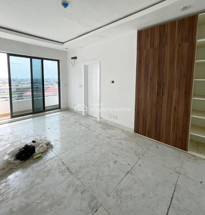 Penthouse With Ample Private Parking And World-Class Benefits photo