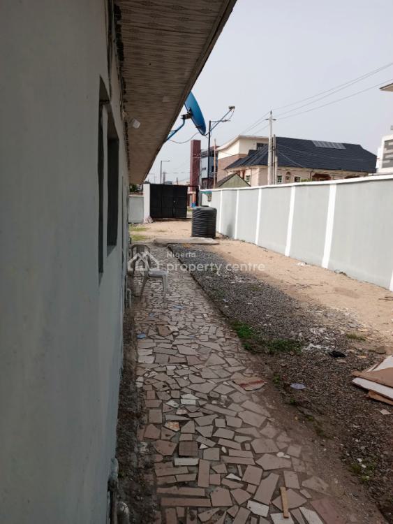 Affordable Studio Flat, Murphy Adetoro Street, Alpha Beach Road, Atlantic View Estate, Igbo Efon, Lekki, Lagos, Self Contain (single Rooms) for Rent