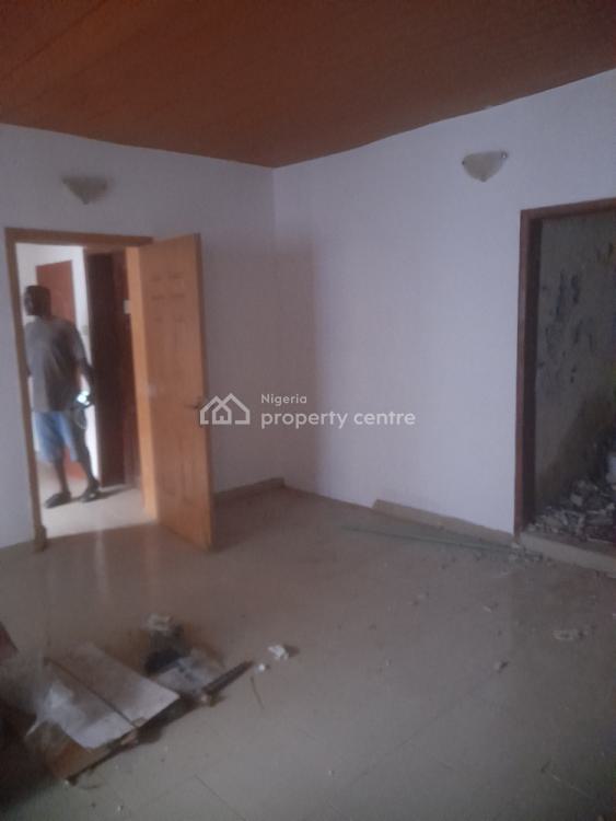 Spacious Self Contained Apartment, Alfa Beach . New Road Bus Stop., Lekki, Lagos, Self Contain (single Rooms) for Rent