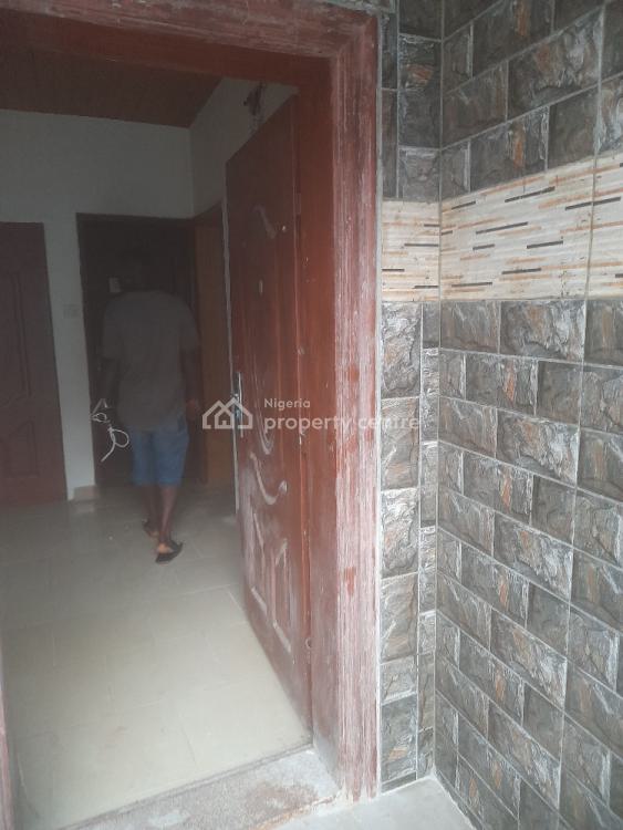 Spacious Self Contained Apartment, Alfa Beach . New Road Bus Stop., Lekki, Lagos, Self Contain (single Rooms) for Rent
