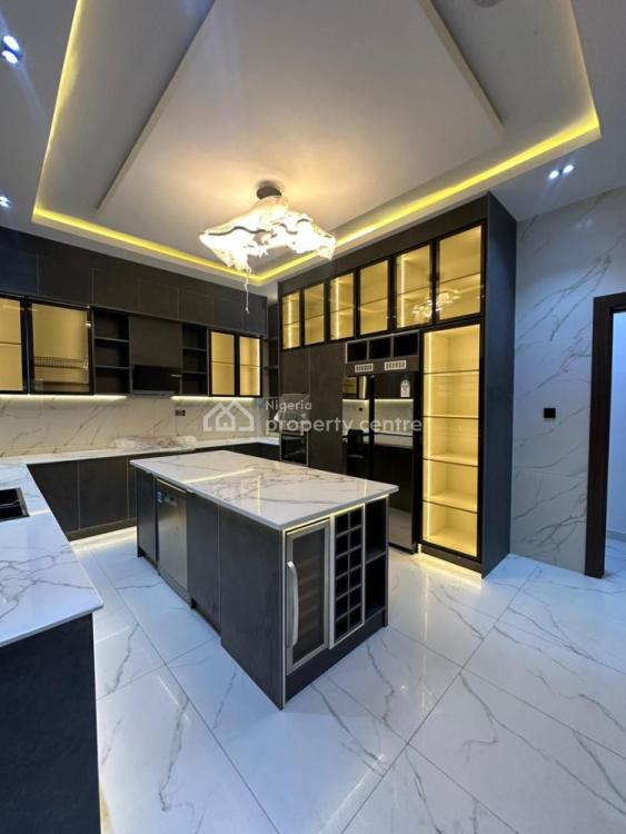 a Flawless 5 Bedroom Fully Detached Duplex with Bq, Lekki Phase 1, Lekki, Lagos, Detached Duplex for Sale