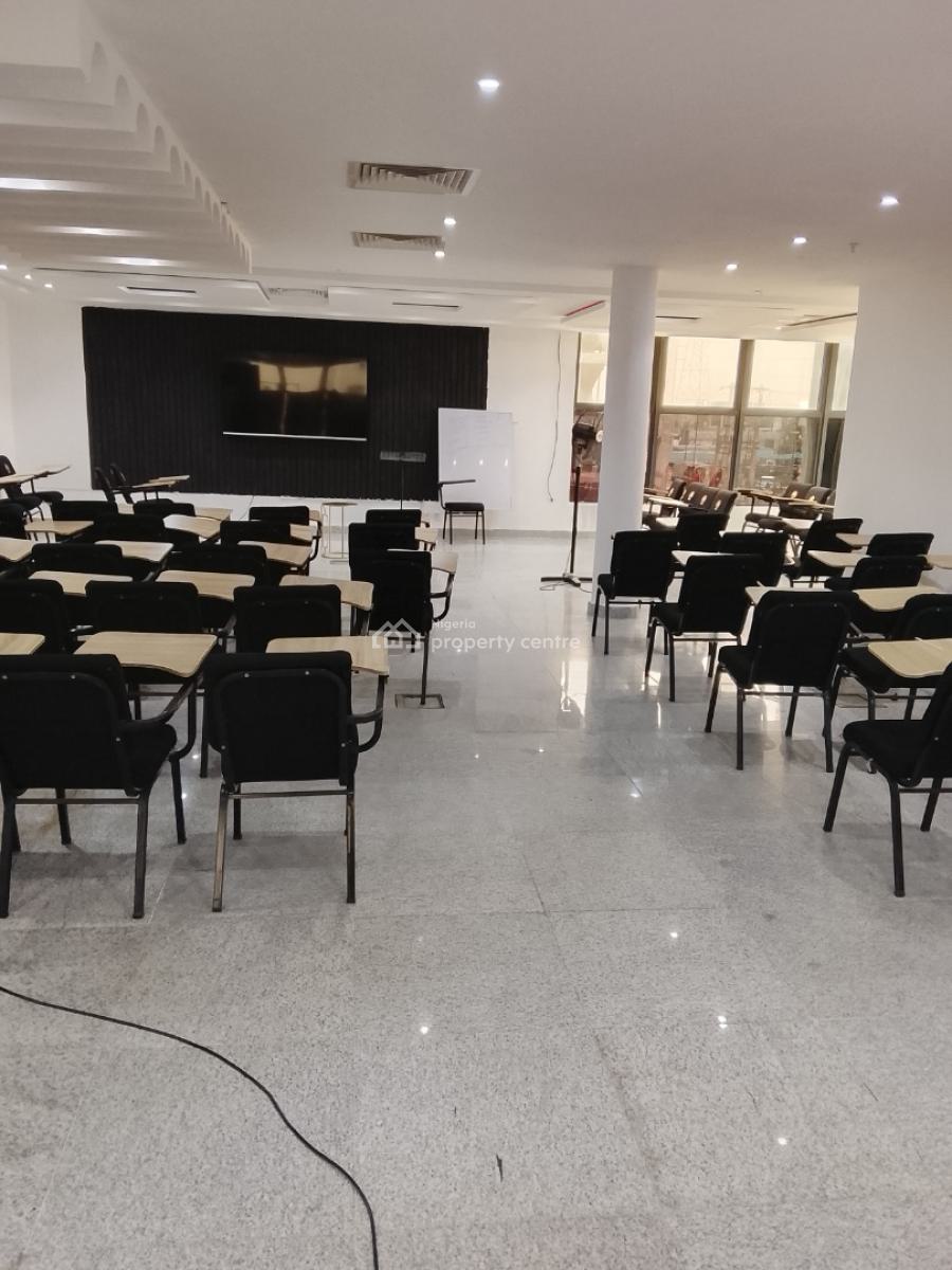 Training Room with a 100 Capacity, Lekki Phase 1, Lekki, Lagos, Conference / Meeting / Training Room for Rent