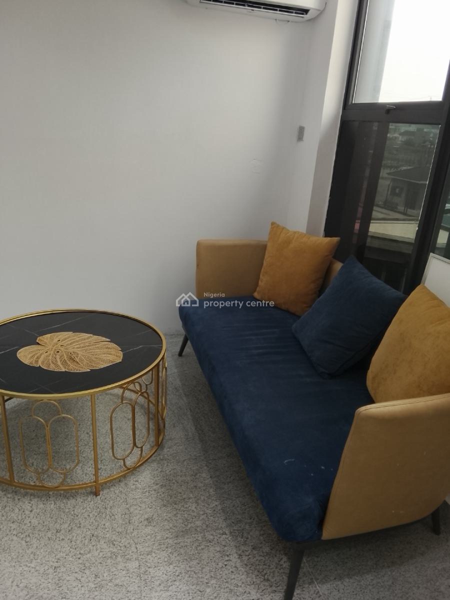 Training Room with a 100 Capacity, Lekki Phase 1, Lekki, Lagos, Conference / Meeting / Training Room for Rent