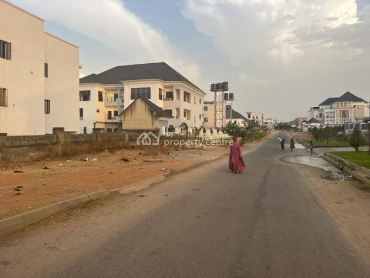 Well Sandwiched, Premium Residential Landuse, Off Olusegun Obasanjo Way, Wuye, Abuja, Residential Land for Sale