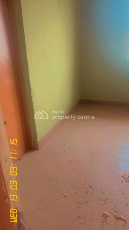One Bedroom Apartment, Off Ilaje Road, Bariga, Shomolu, Lagos, Flat / Apartment for Rent