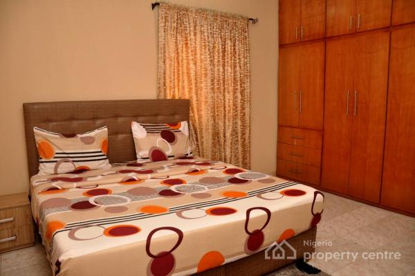 2 Bedroom Apartment, Off Admiralty Way, Lekki Phase 1, Lekki, Lagos, Flat / Apartment Short Let