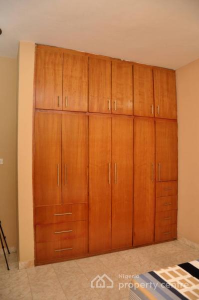 2 Bedroom Apartment, Off Admiralty Way, Lekki Phase 1, Lekki, Lagos, Flat / Apartment Short Let