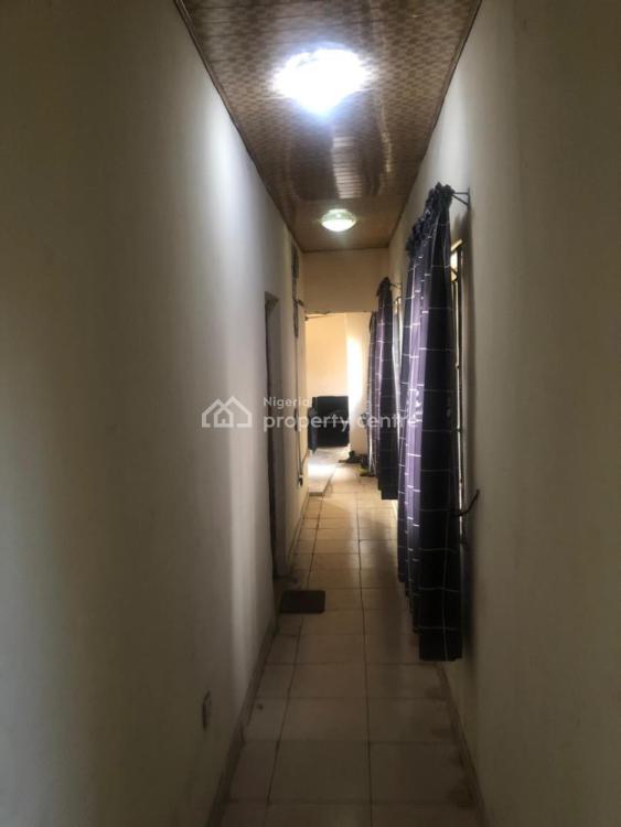 a 2 Bedroom Flat, Off Ilaje, Bariga, Shomolu, Lagos, House for Sale