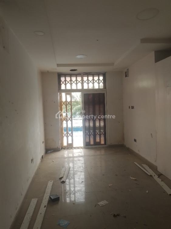 a 42sqms Serviced Office/shop Space, Wuse 2, Abuja, Plaza / Complex / Mall for Rent