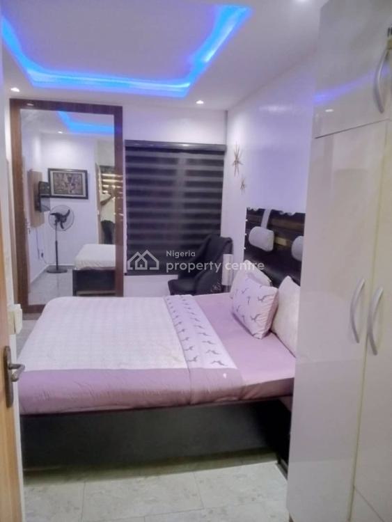 1 Bedroom, Ikate, Lekki, Lagos, Mini Flat (room and Parlour) Short Let
