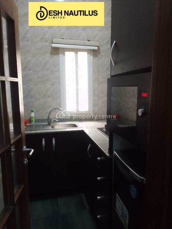 One Bedroom Apartment, Lekki Phase 1, Lekki, Lagos, Mini Flat (room and Parlour) Short Let