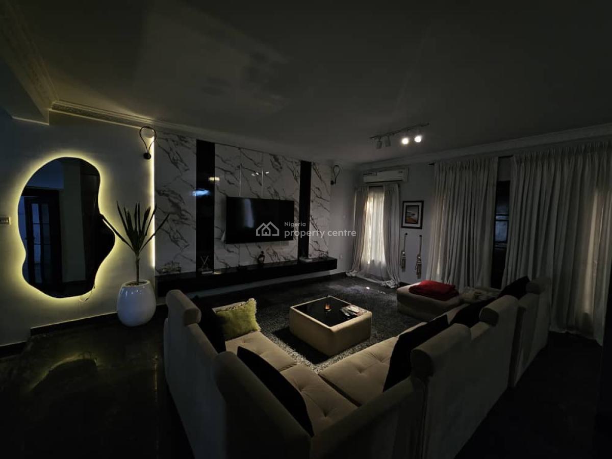 Luxury 4 Bedrooms Apartment, Ikeja Gra, Ikeja, Lagos, Flat / Apartment Short Let