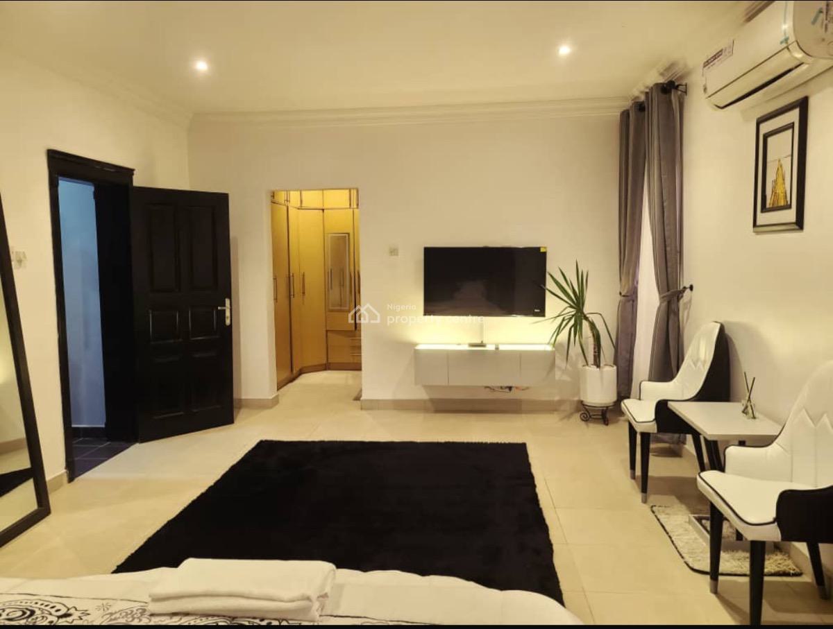 Luxury 4 Bedrooms Apartment, Ikeja Gra, Ikeja, Lagos, Flat / Apartment Short Let