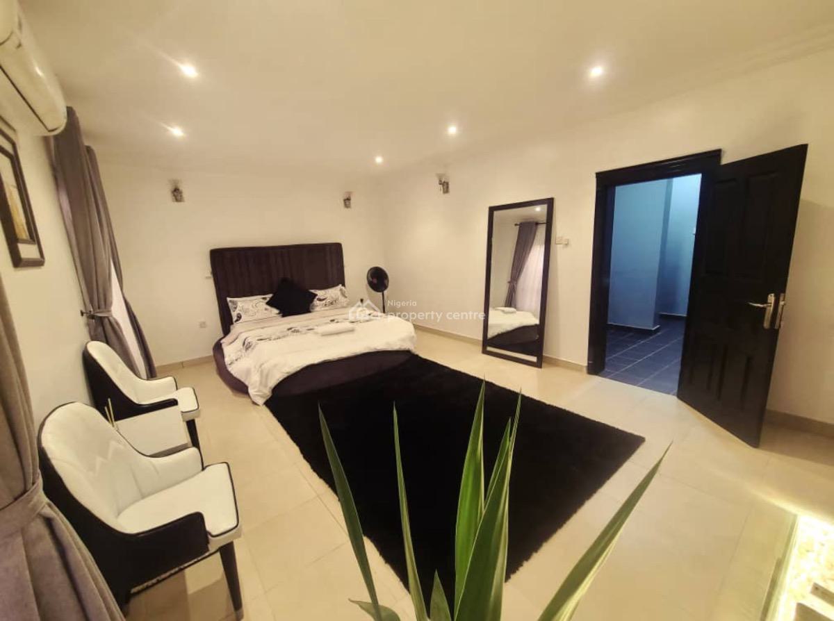 Luxury 4 Bedrooms Apartment, Ikeja Gra, Ikeja, Lagos, Flat / Apartment Short Let