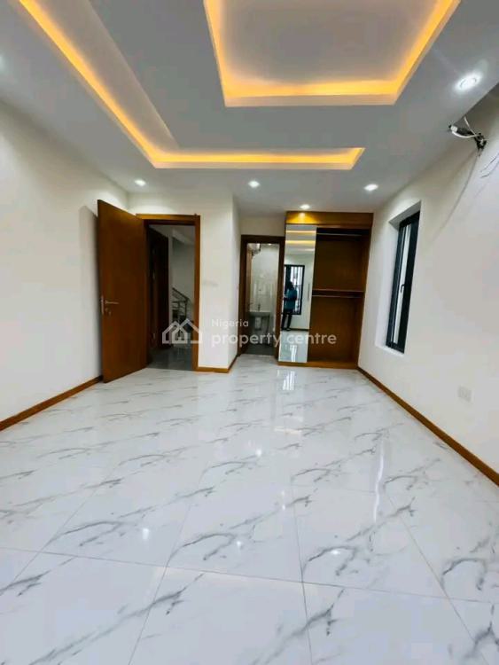 4 Bedroom Semi Detached House, Ikeja, Lagos, Semi-detached Duplex for Sale