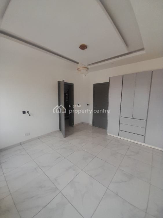 Serviced 5 Bedroom En-suite Townhouse with Fitted Kitchen - Cooker, Ikate Elegushi, Lekki, Lagos, Terraced Duplex for Rent