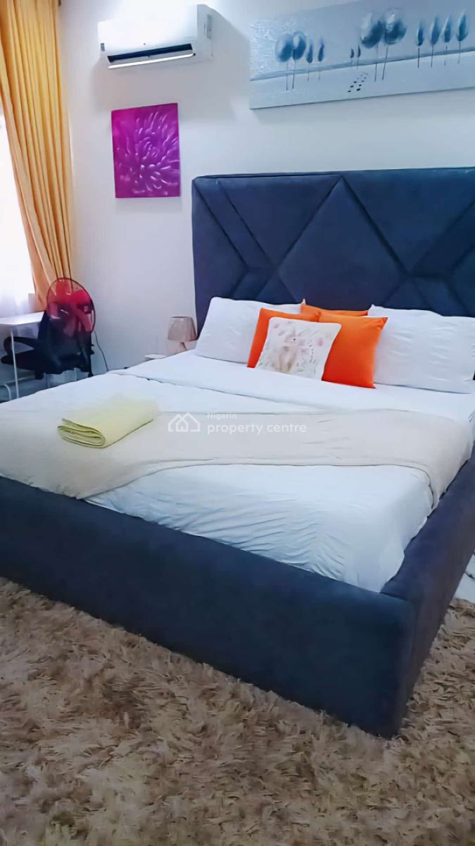 Newly 3 Bedrooms Apartment, Ivy Luxuria 2 Estate, No. 3, Meadow Hall Way, Ikate Elegushi, Lekki, Lagos, Flat / Apartment Short Let