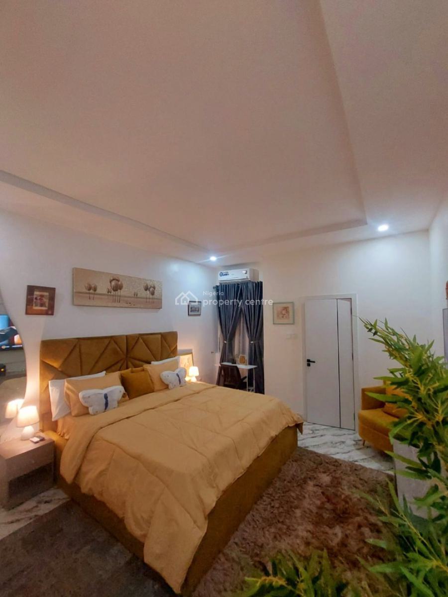 Newly 3 Bedrooms Apartment, Ivy Luxuria 2 Estate, No. 3, Meadow Hall Way, Ikate Elegushi, Lekki, Lagos, Flat / Apartment Short Let