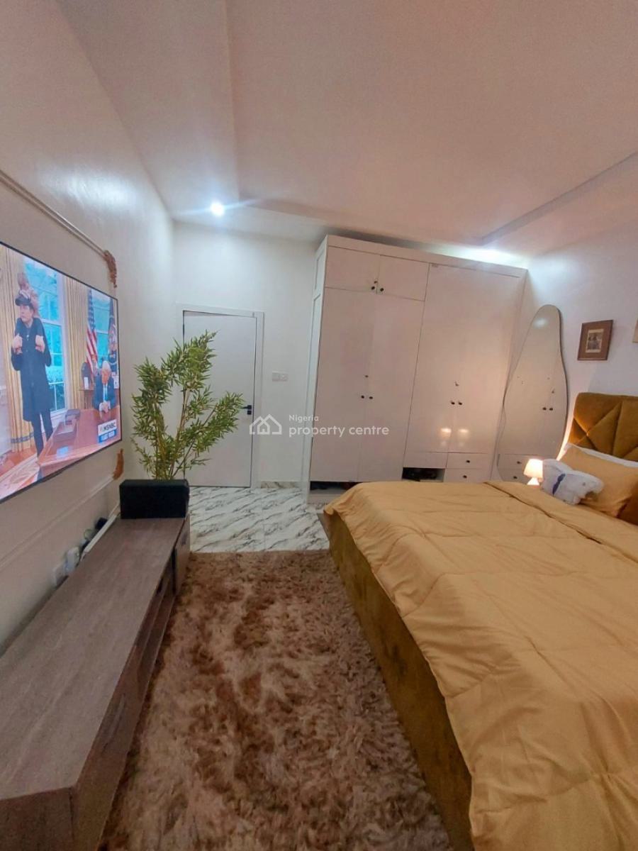 Newly 3 Bedrooms Apartment, Ivy Luxuria 2 Estate, No. 3, Meadow Hall Way, Ikate Elegushi, Lekki, Lagos, Flat / Apartment Short Let