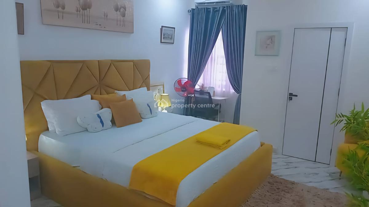 Newly 3 Bedrooms Apartment, Ivy Luxuria 2 Estate, No. 3, Meadow Hall Way, Ikate Elegushi, Lekki, Lagos, Flat / Apartment Short Let