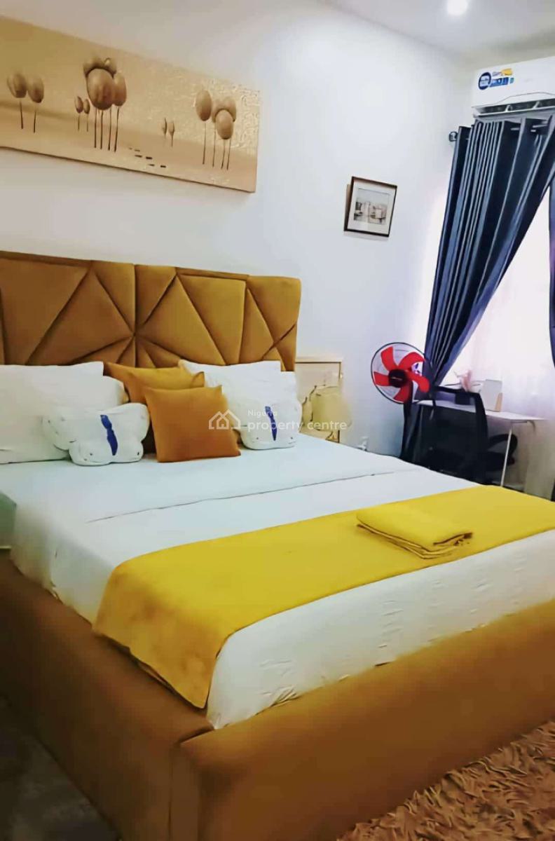 Newly 3 Bedrooms Apartment, Ivy Luxuria 2 Estate, No. 3, Meadow Hall Way, Ikate Elegushi, Lekki, Lagos, Flat / Apartment Short Let