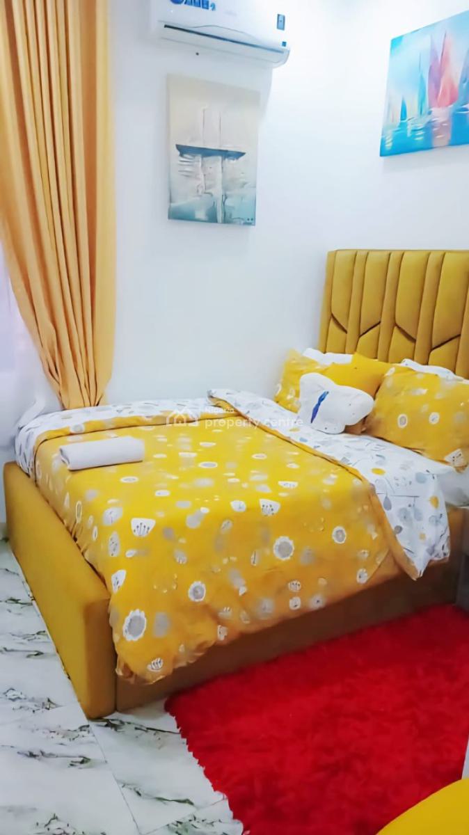 Newly 3 Bedrooms Apartment, Ivy Luxuria 2 Estate, No. 3, Meadow Hall Way, Ikate Elegushi, Lekki, Lagos, Flat / Apartment Short Let