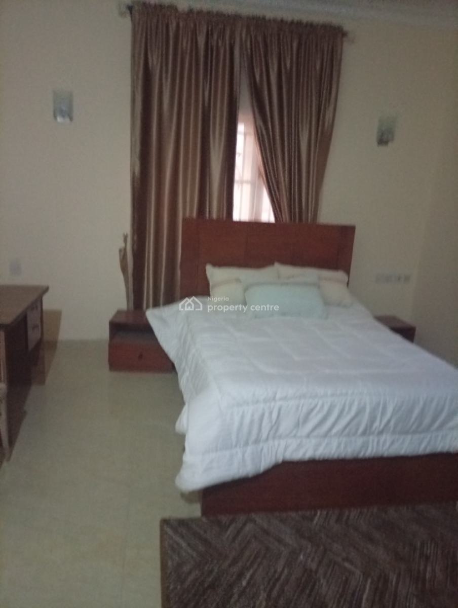 Fully Serviced 3 Bedroom Apartment with a Bq, Asokoro District, Abuja, Flat / Apartment for Rent