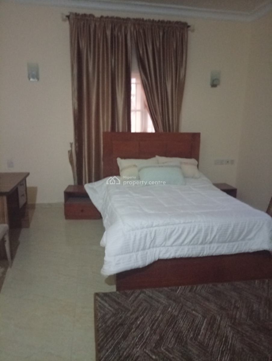 Fully Serviced 3 Bedroom Apartment with a Bq, Asokoro District, Abuja, Flat / Apartment for Rent