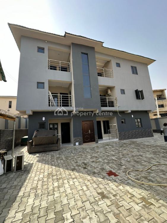 For Rent A Very Good Spacious 2 Bedroom Flat, Dawaki District Opposite