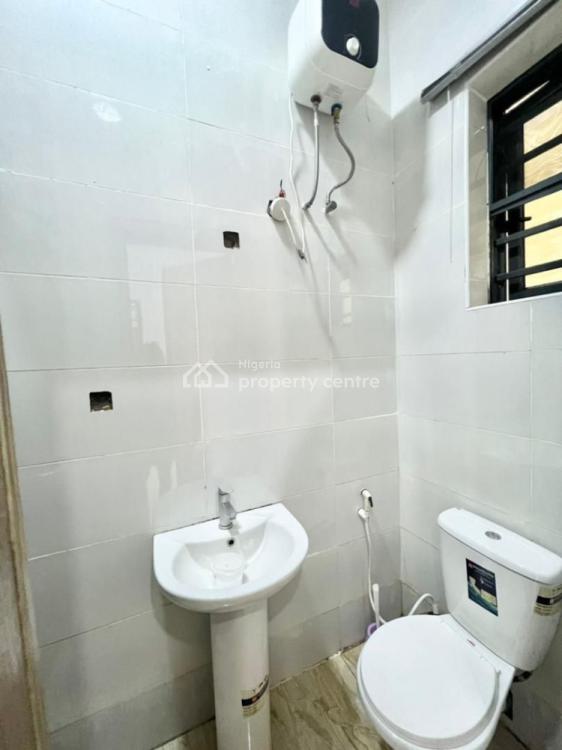 1 Bedroom Shared Apartment, Orchid Road Royal Pine, Lekki, Lagos, Self Contain (single Rooms) for Rent