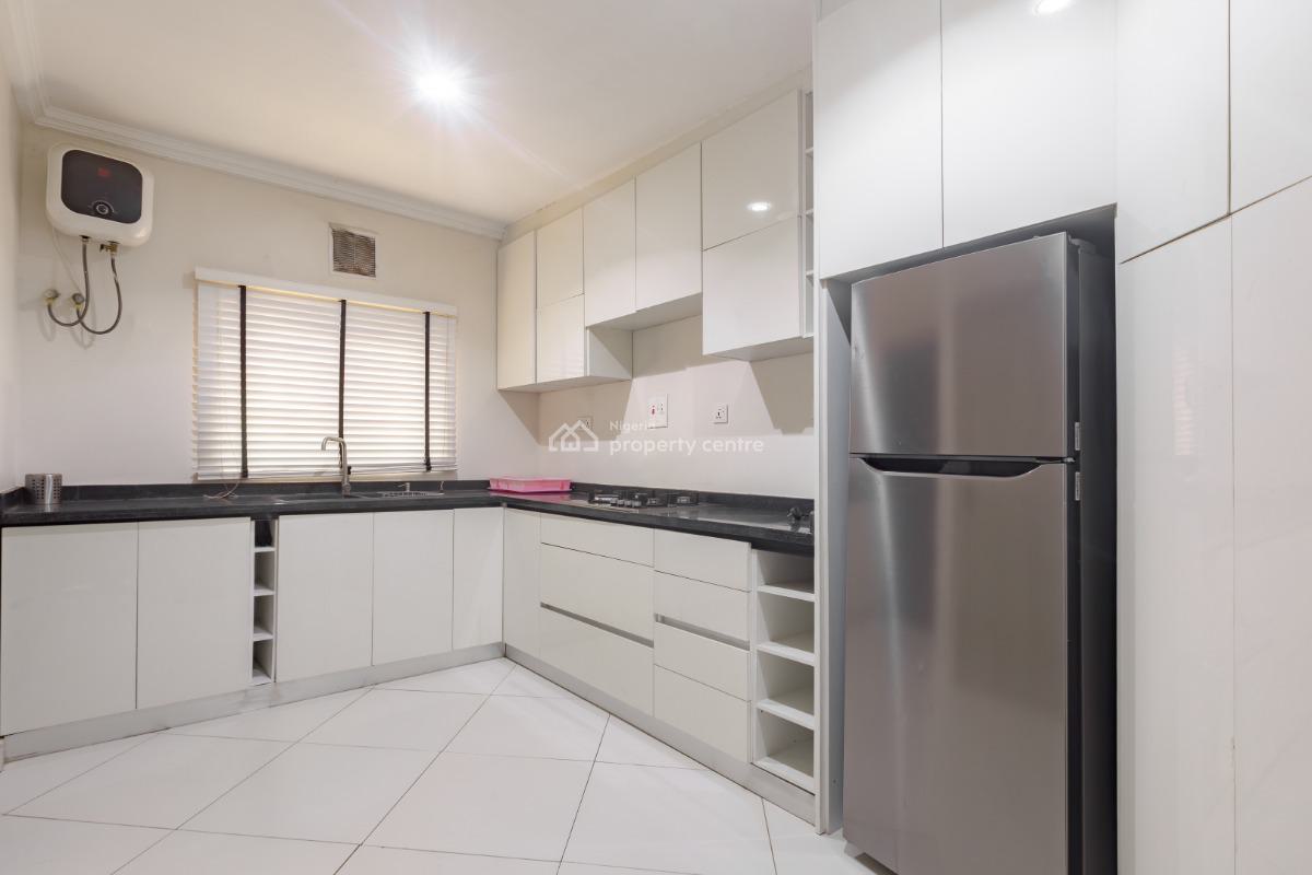 Newly Renovated 3-bedroom Apartment, Garki, Abuja, Flat / Apartment Short Let