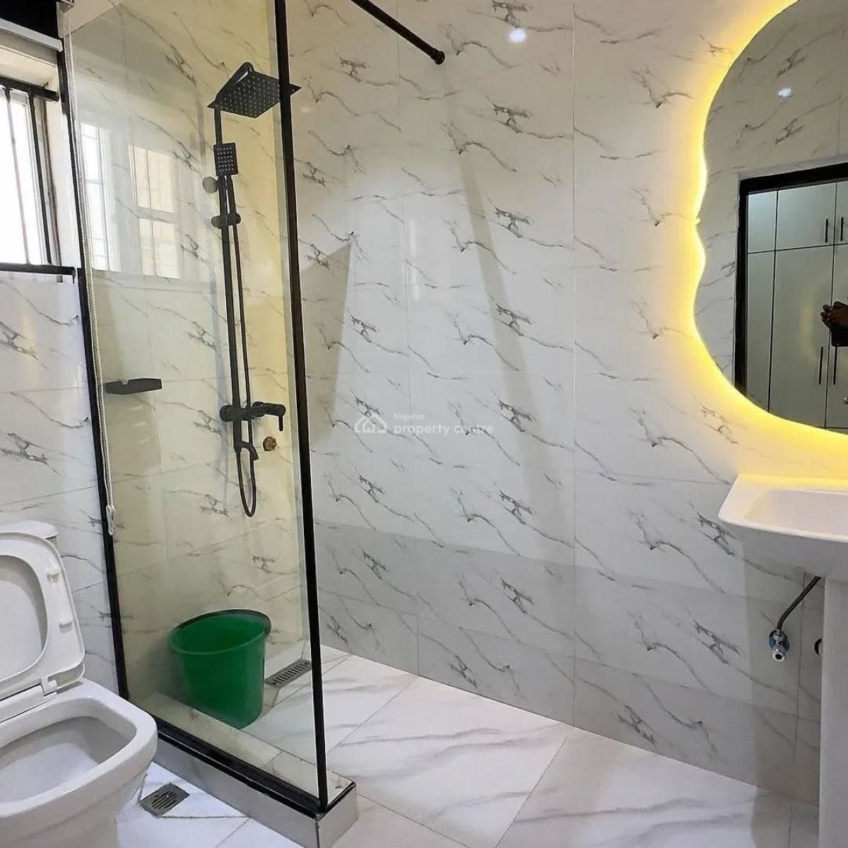 Luxury 2 Bedrooms Apartment, Libreville Crescent, Wuse 2, Abuja, Flat / Apartment Short Let