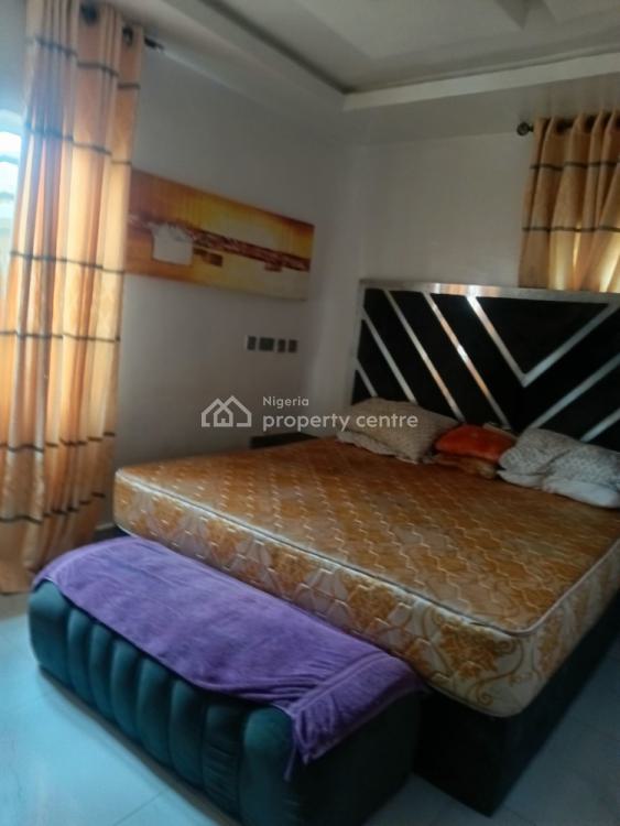 3 Bedrooms Bungalow with a Shop, Igbe Laara Area, Ikorodu, Lagos, Detached Bungalow for Rent