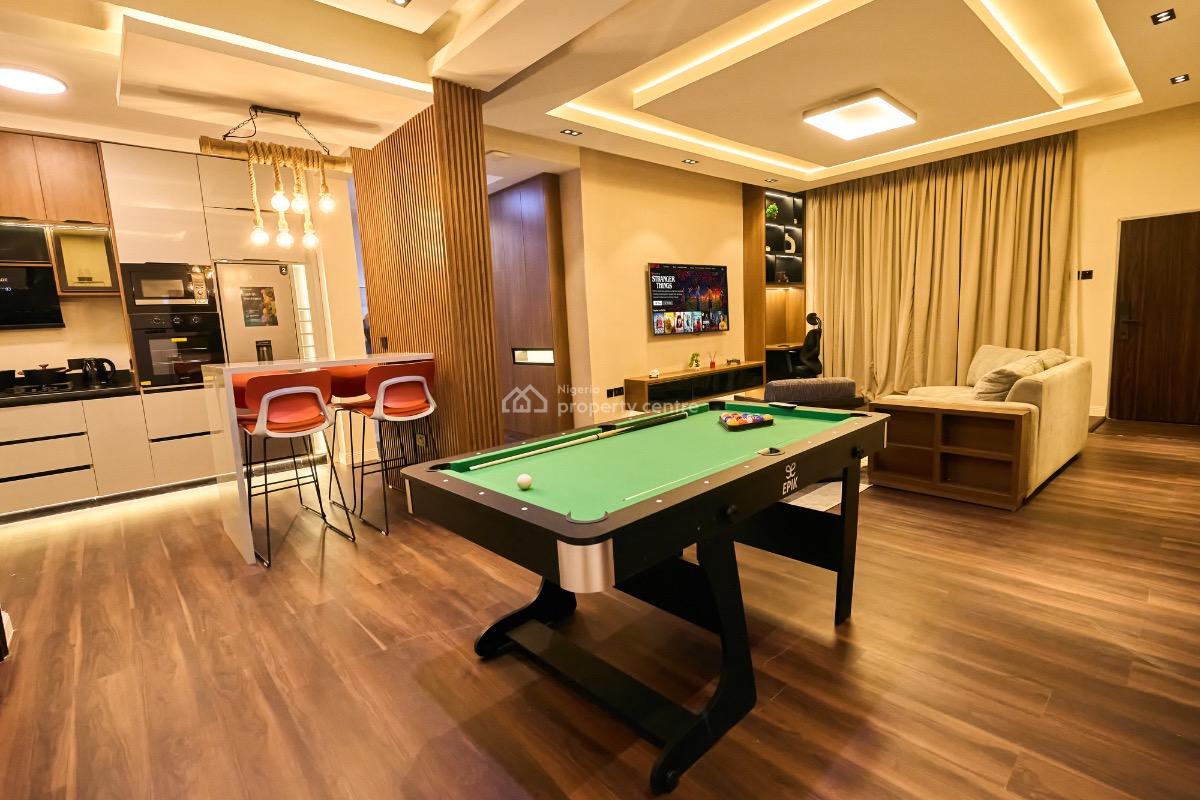 2 Bd Wuye: Ps5, Home + Acs on Solar & Inverter, Starlink, 2 Balconies, Wuye, Abuja, Flat / Apartment Short Let