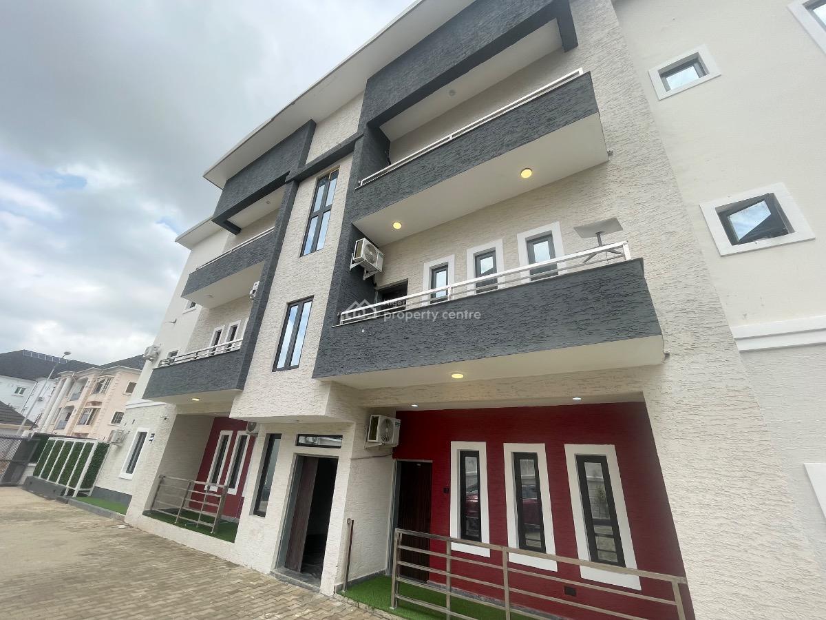 2 Bd Wuye: Ps5, Home + Acs on Solar & Inverter, Starlink, 2 Balconies, Wuye, Abuja, Flat / Apartment Short Let