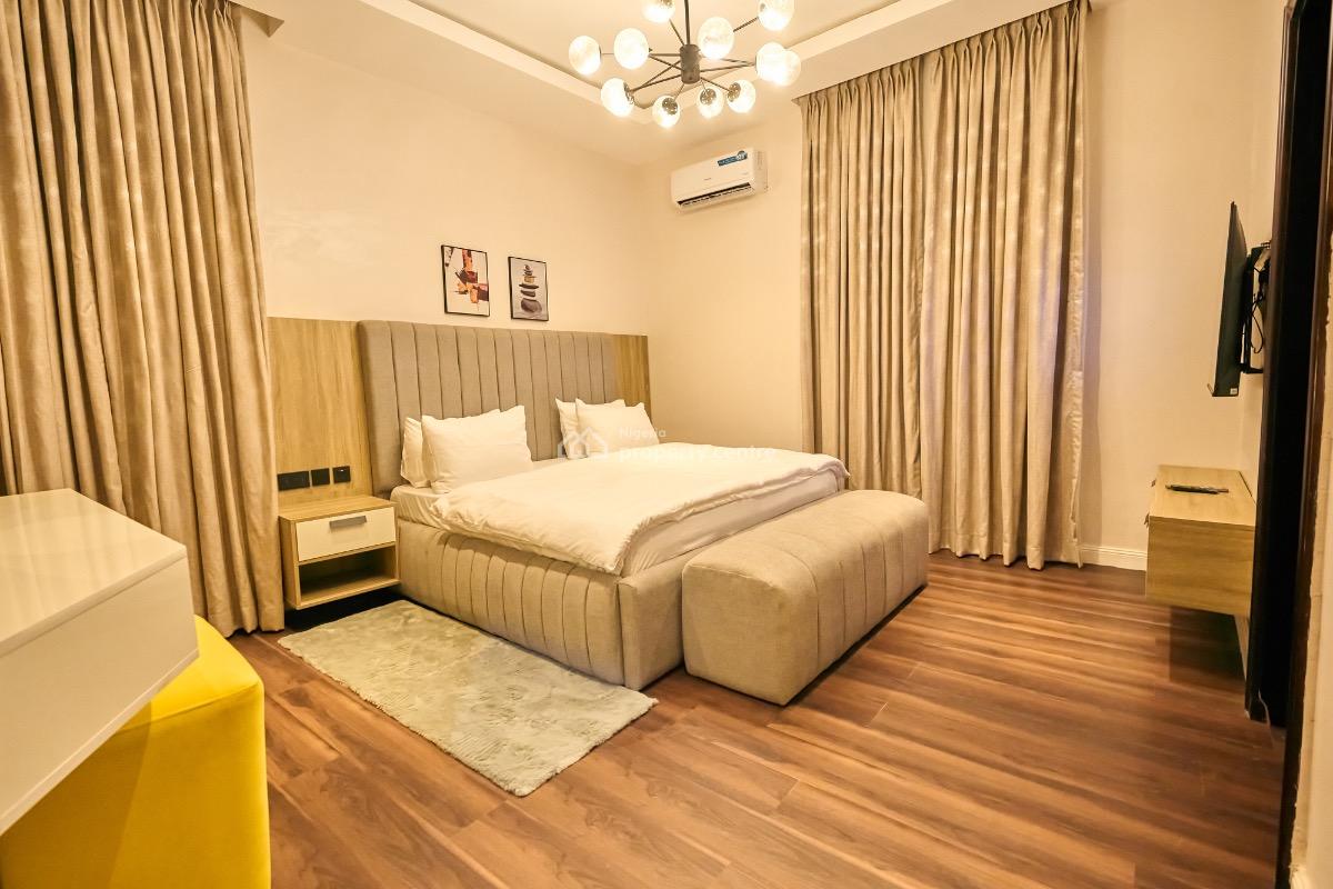 2 Bd Wuye: Ps5, Home + Acs on Solar & Inverter, Starlink, 2 Balconies, Wuye, Abuja, Flat / Apartment Short Let