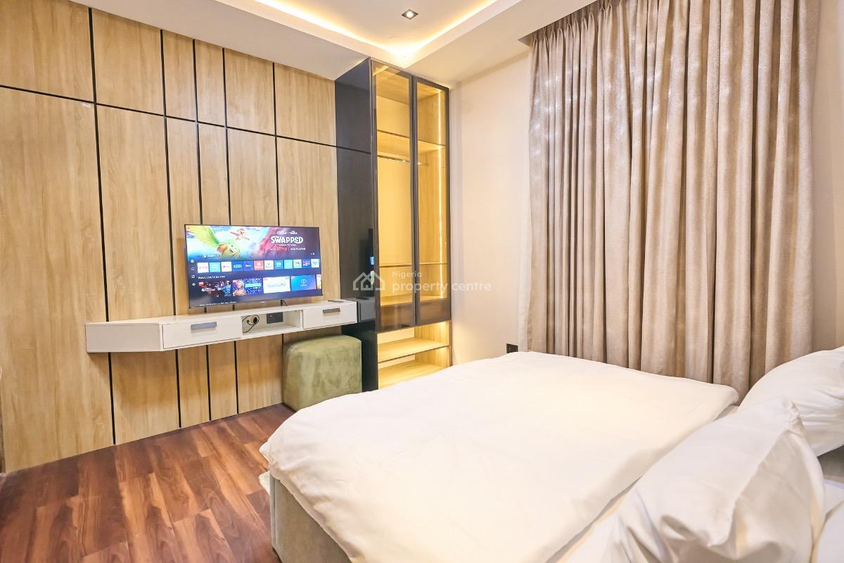 2 Bd Wuye: Ps5, Home + Acs on Solar & Inverter, Starlink, 2 Balconies, Wuye, Abuja, Flat / Apartment Short Let