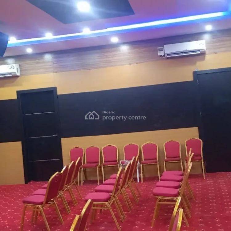 Lekki Centre Luxury Halls, Admiralty Road, Lekki Phase 1, Lekki, Lagos, Conference / Meeting / Training Room for Rent