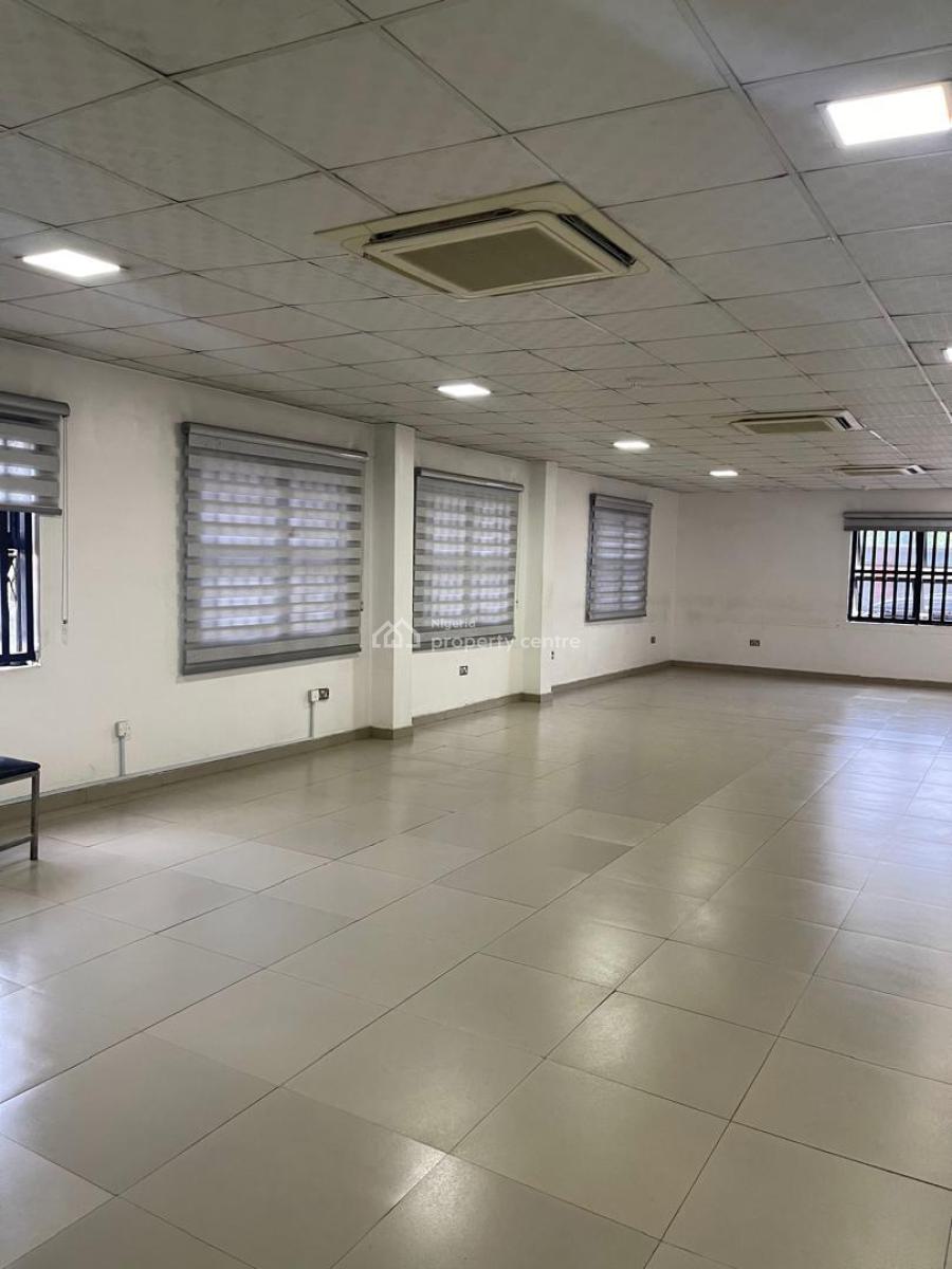 300sqm Open Plan Office, Anthony, Maryland, Lagos, Office Space for Rent
