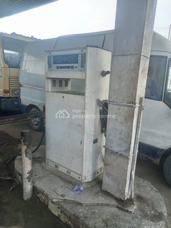 Mrs Filling Station with 8 Pump, Oshodi, Apapa Expressway, Ijeshatedo, Surulere, Lagos, Commercial Property for Sale